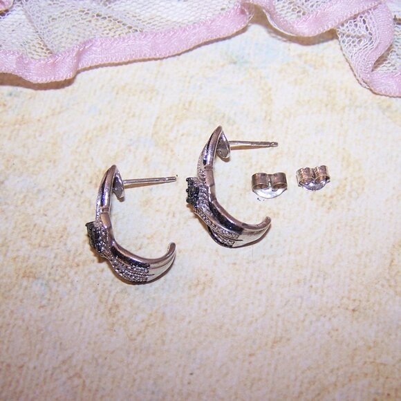 JWBR Made in India Sterling Silver Blue/Clear Lab Diamond Pierced Earrings - Picture 6 of 8